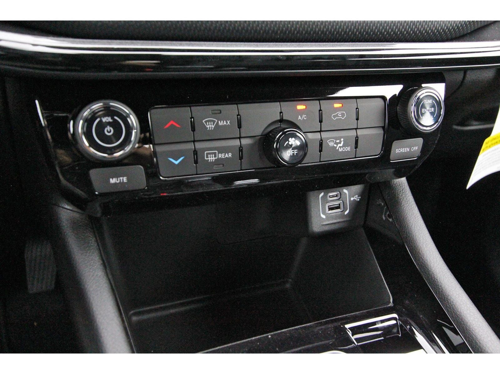 2026 Jeep Compass Latitude Altitude 4x4