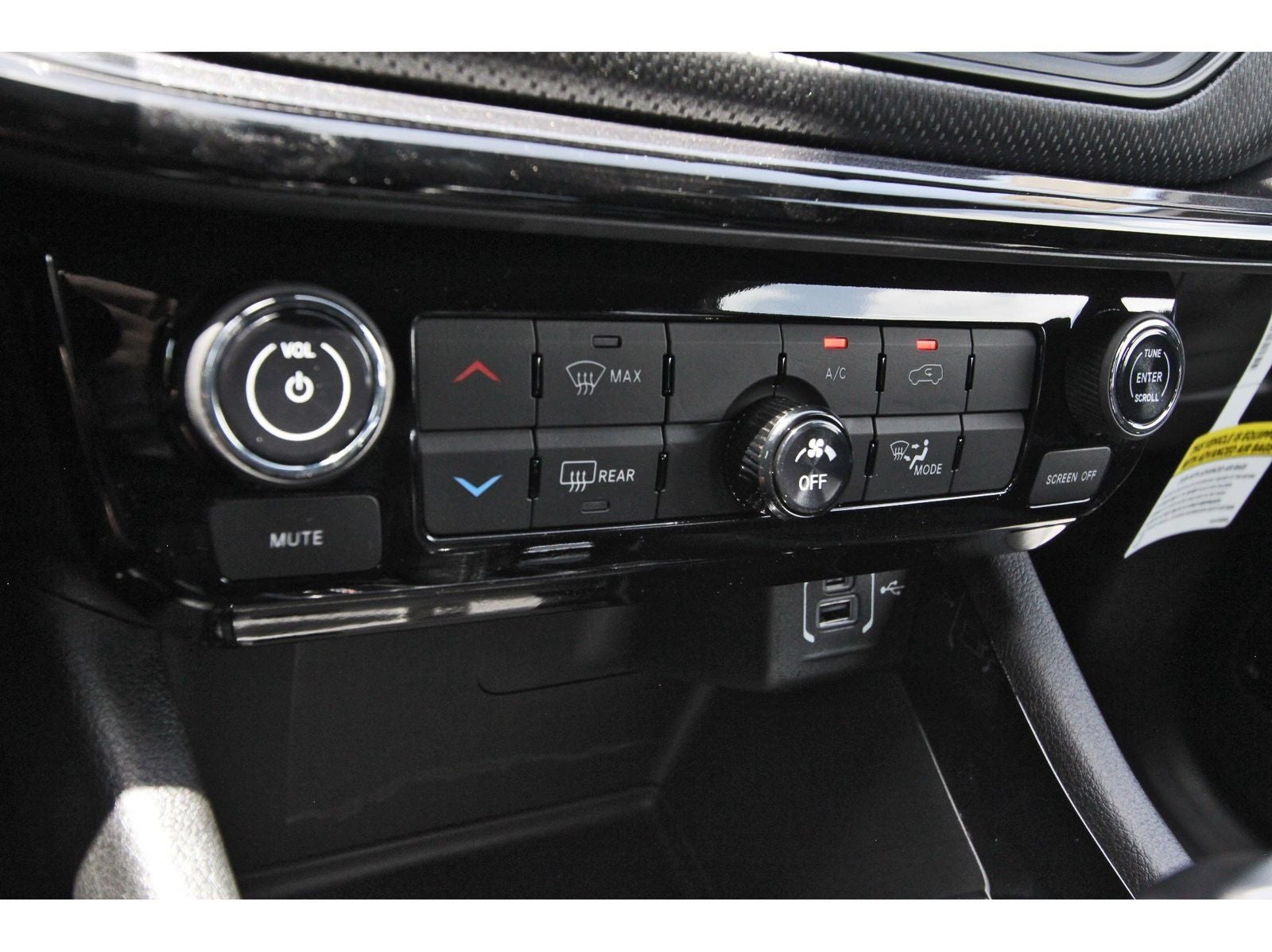 2026 Jeep Compass Latitude Altitude 4x4