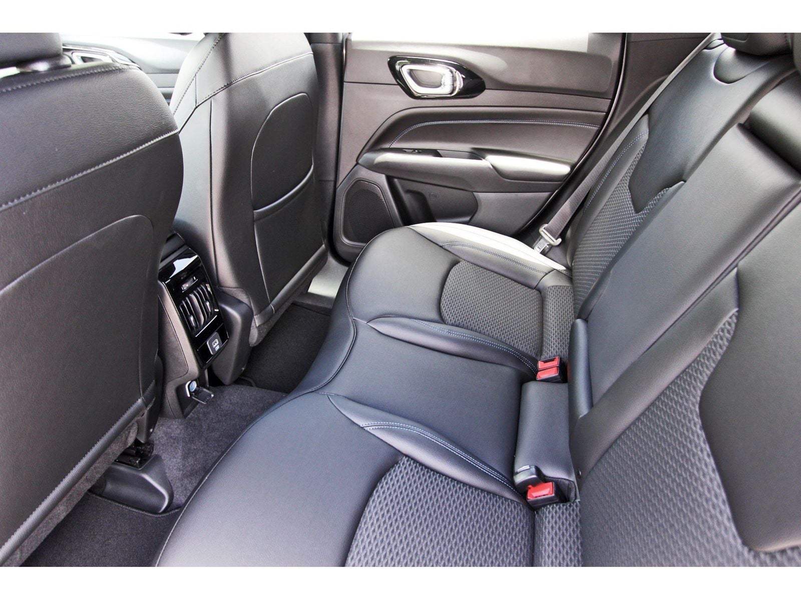 2026 Jeep Compass Latitude Altitude 4x4