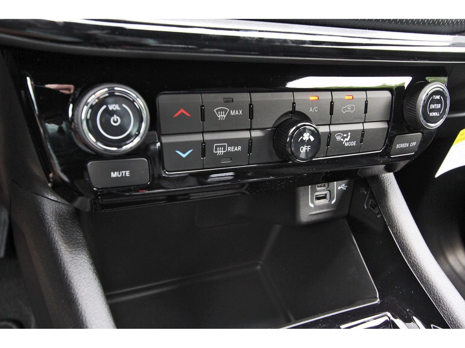 2026 Jeep Compass Latitude Altitude 4x4