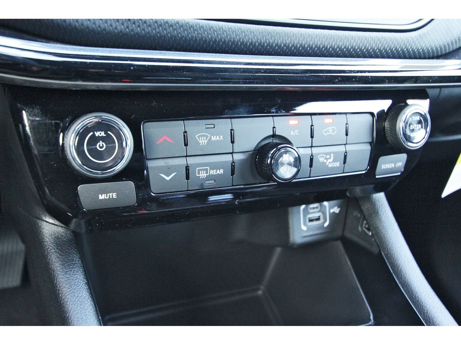 2026 Jeep Compass Latitude Altitude 4x4