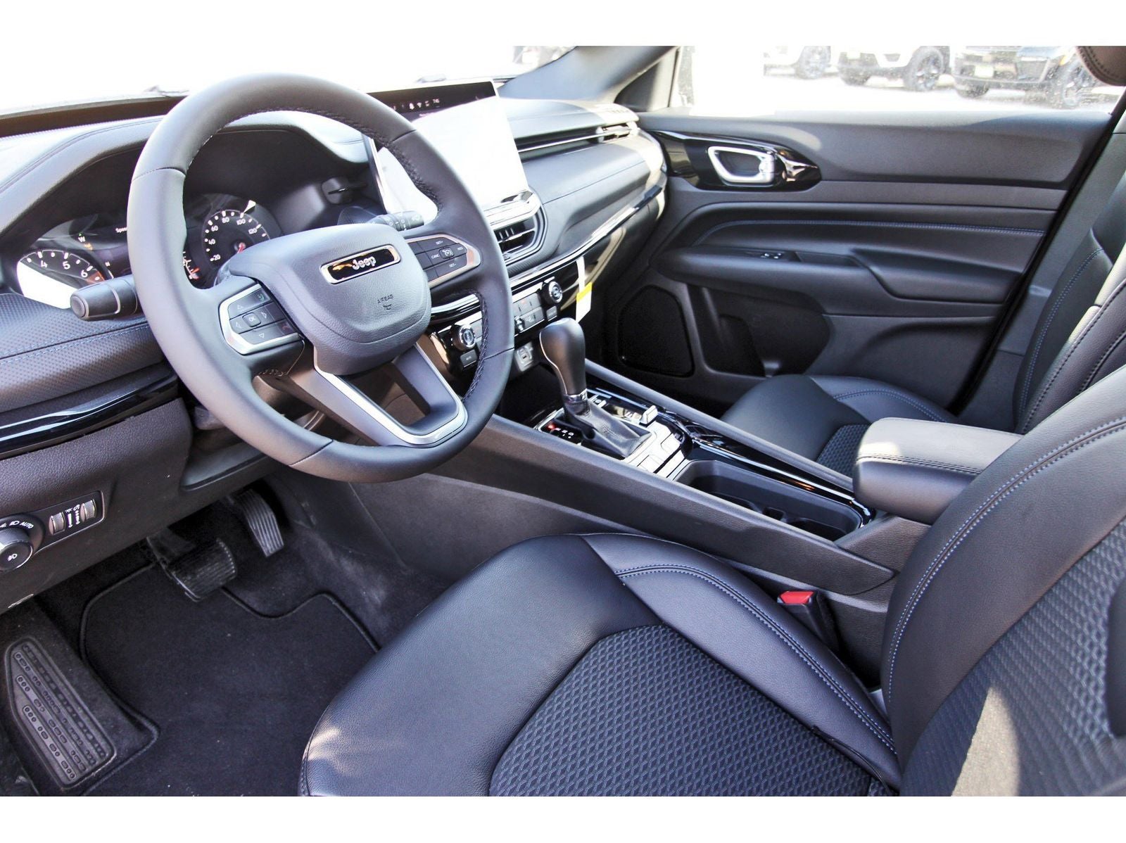 2026 Jeep Compass Latitude Altitude 4x4