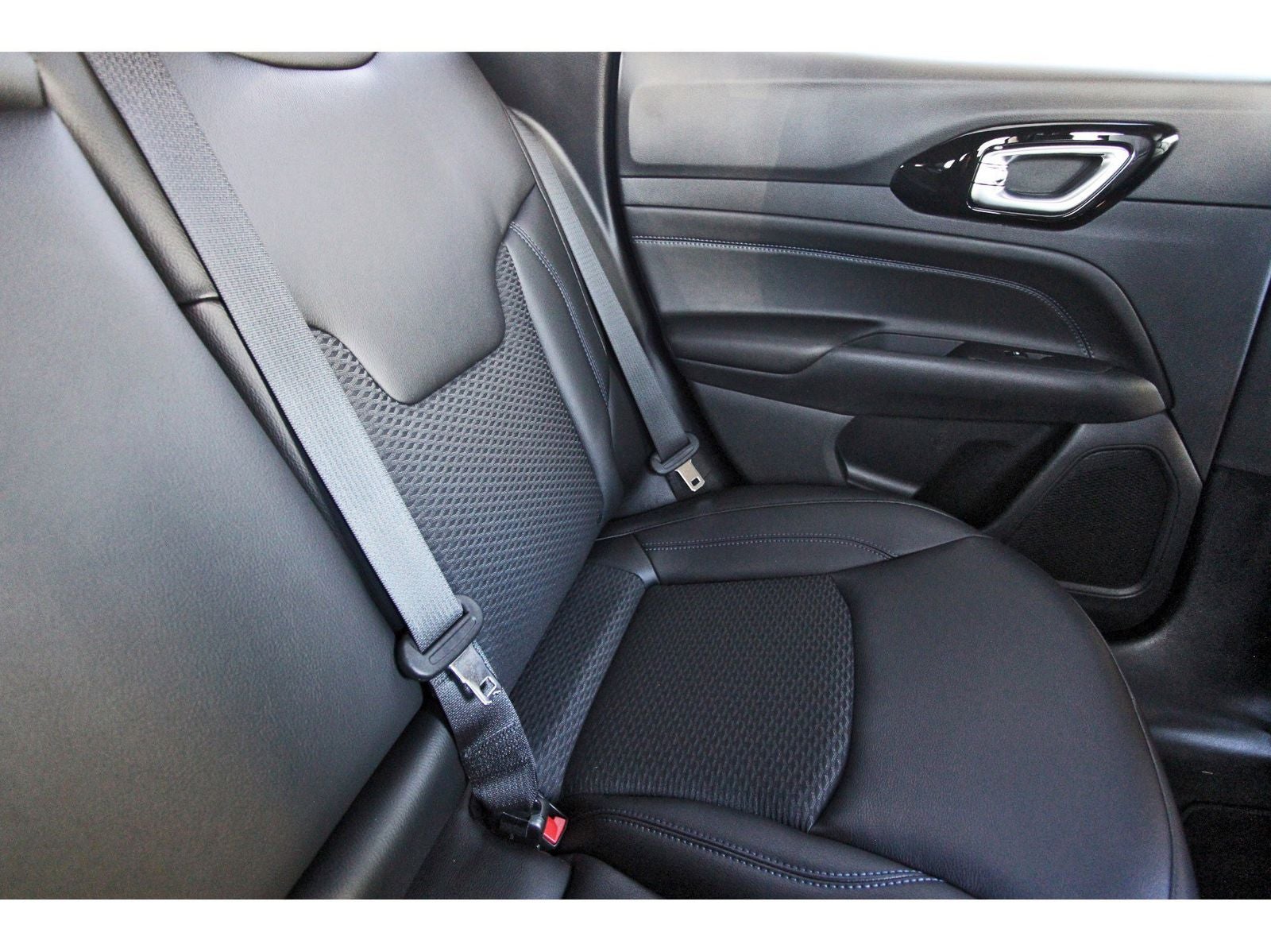 2026 Jeep Compass Latitude Altitude 4x4