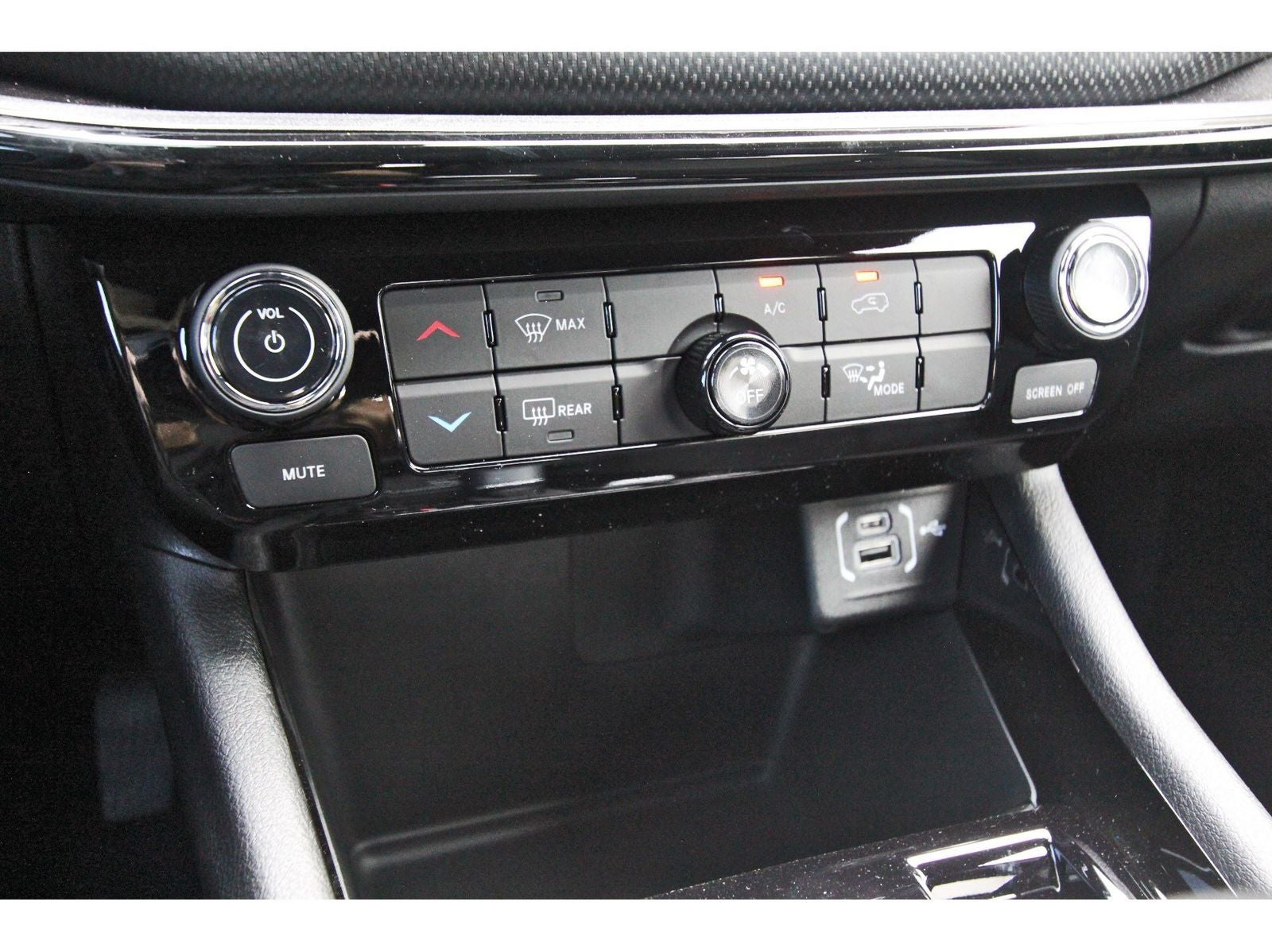 2026 Jeep Compass Latitude Altitude 4x4
