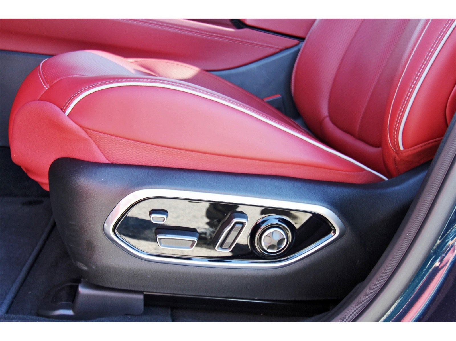 2025 Jeep Wagoneer S Launch Edition AWD