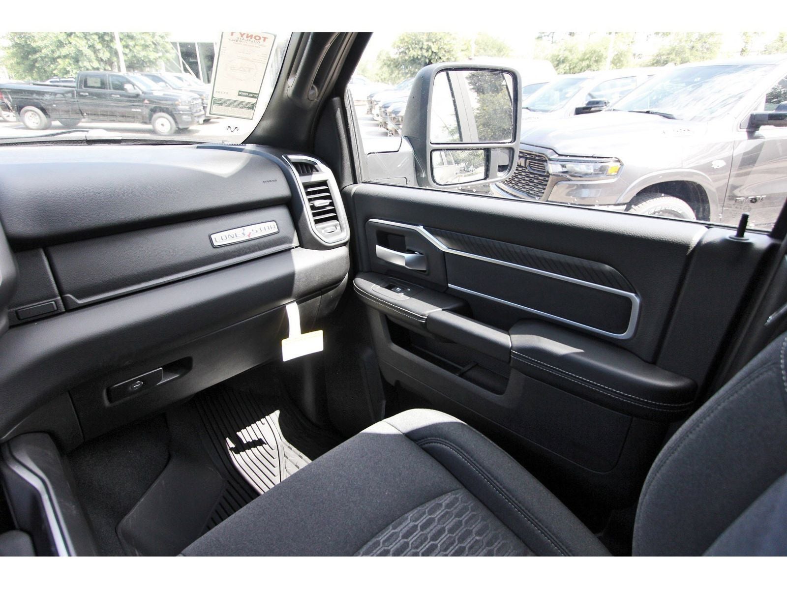 2026 RAM 3500 Big Horn Lone Star 4x4 Crew Cab 6'4" Box