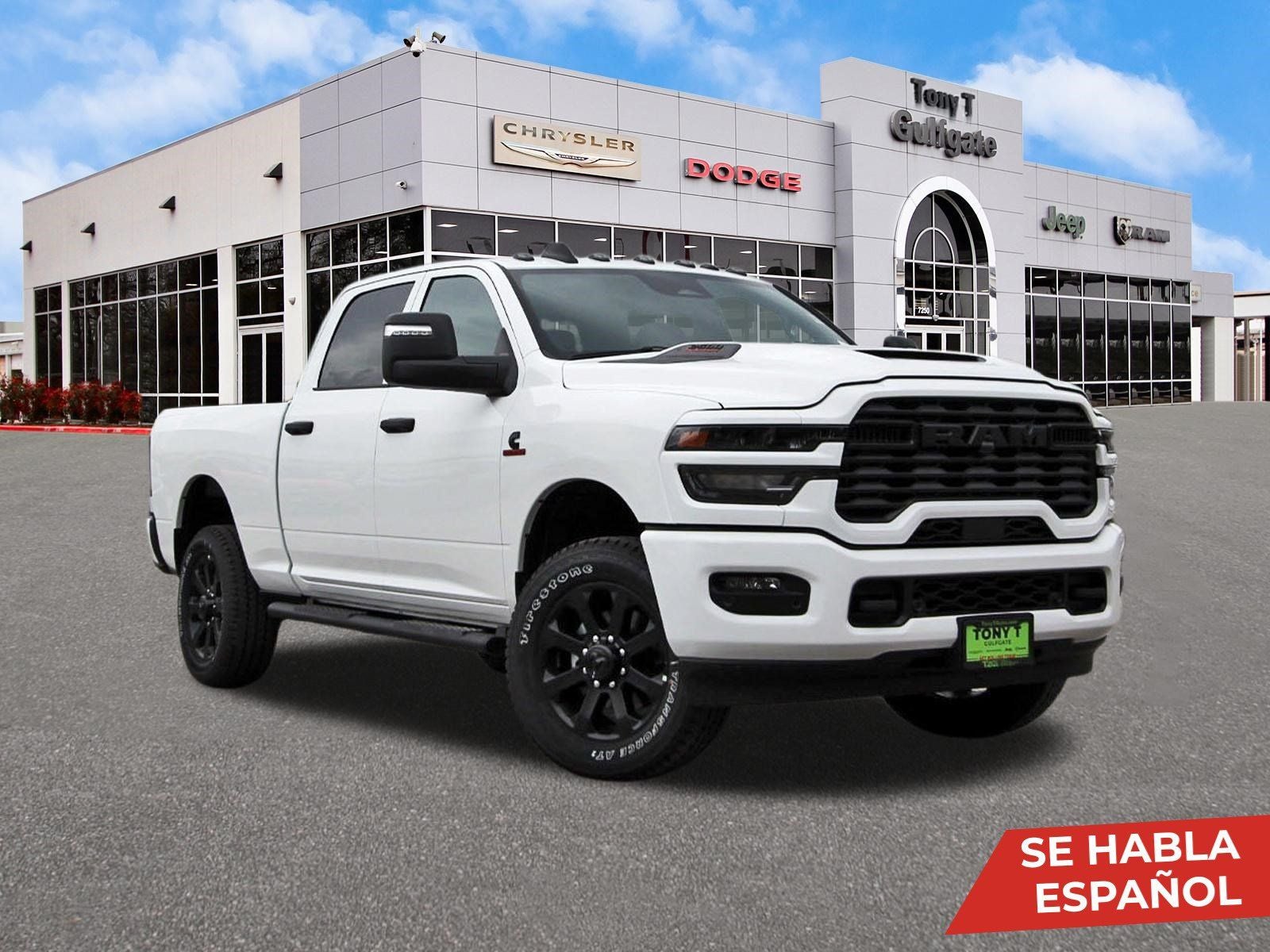 2026 RAM 2500 Black Express 4x4 Crew Cab 6'4" Box