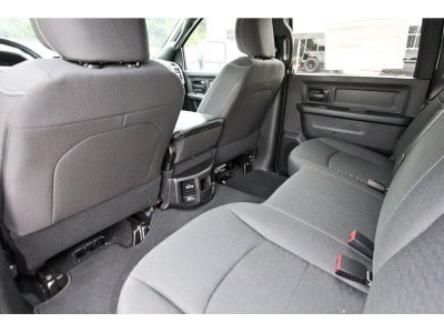 2026 RAM 2500 Black Express 4x4 Crew Cab 6'4" Box