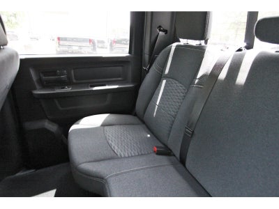 2026 RAM 2500 Black Express 4x4 Crew Cab 6'4" Box