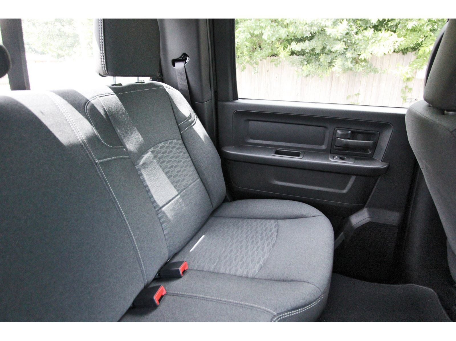 2026 RAM 2500 Black Express 4x4 Crew Cab 6'4" Box