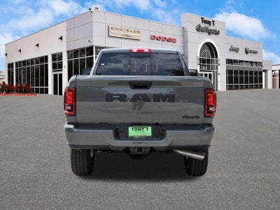 2026 RAM 2500 Black Express 4x4 Crew Cab 6'4" Box