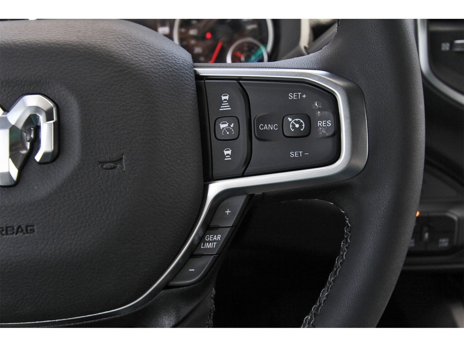 2025 RAM 2500 Big Horn Lone Star 4x4 Crew Cab 6'4" Box