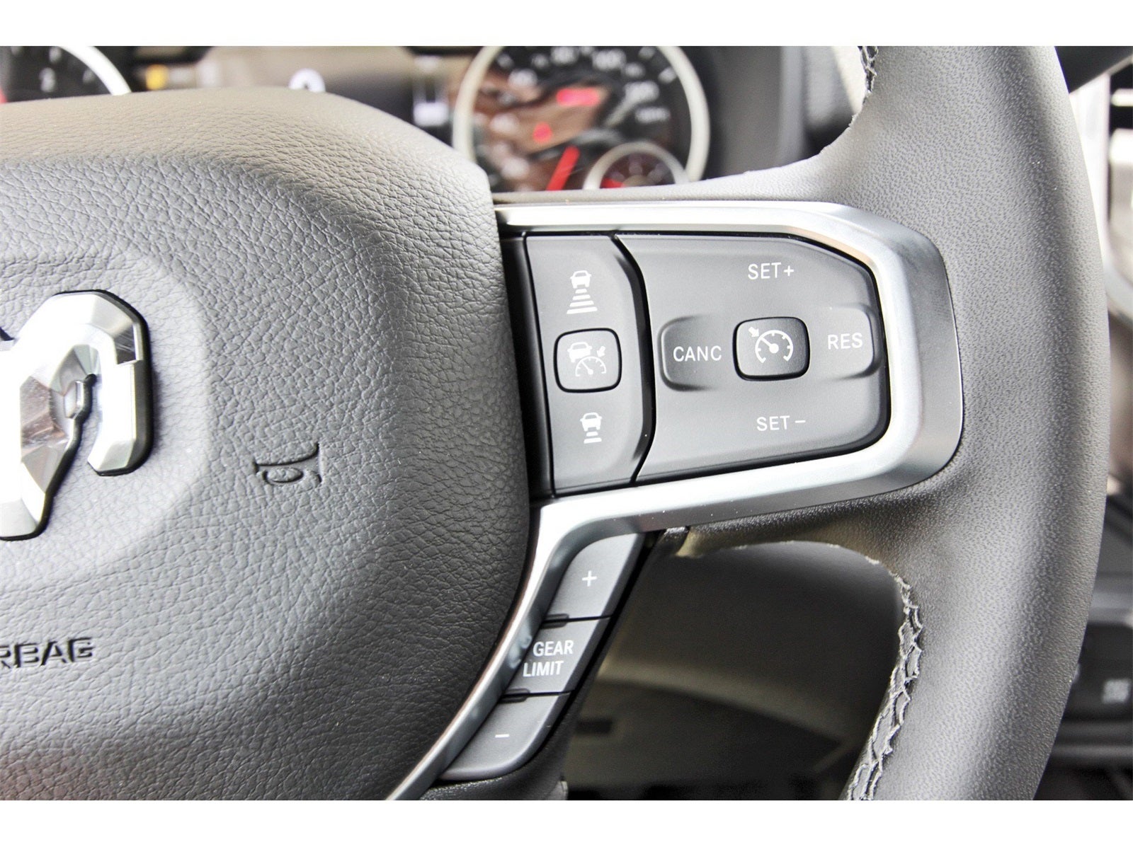 2025 RAM 2500 Big Horn Lone Star 4x4 Crew Cab 6'4" Box