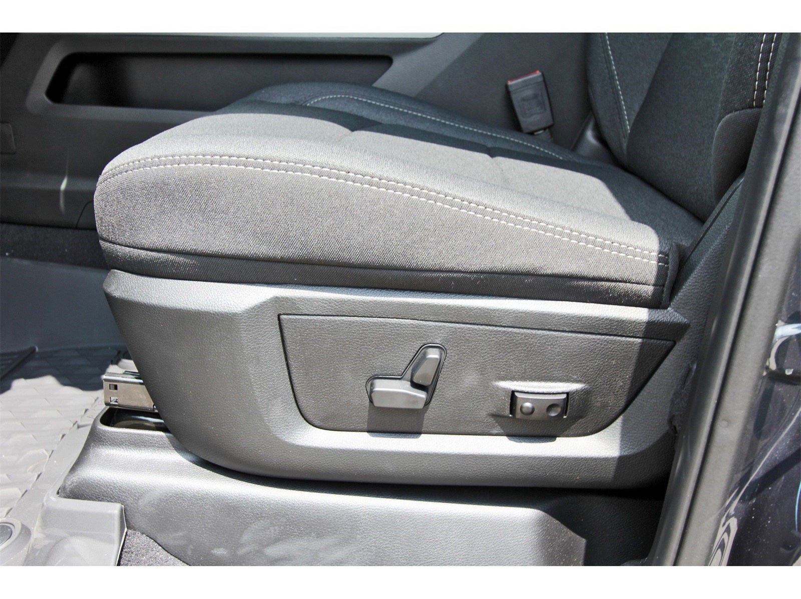 2025 RAM 2500 Big Horn Lone Star 4x4 Crew Cab 6'4" Box