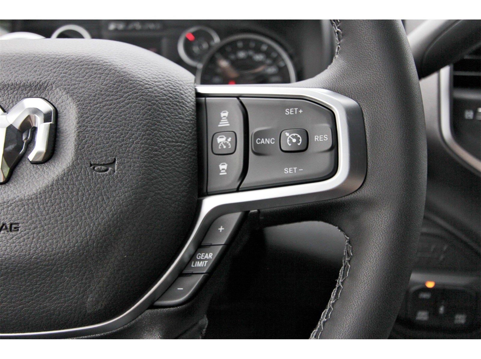 2025 RAM 2500 Big Horn Lone Star 4x4 Crew Cab 6'4" Box