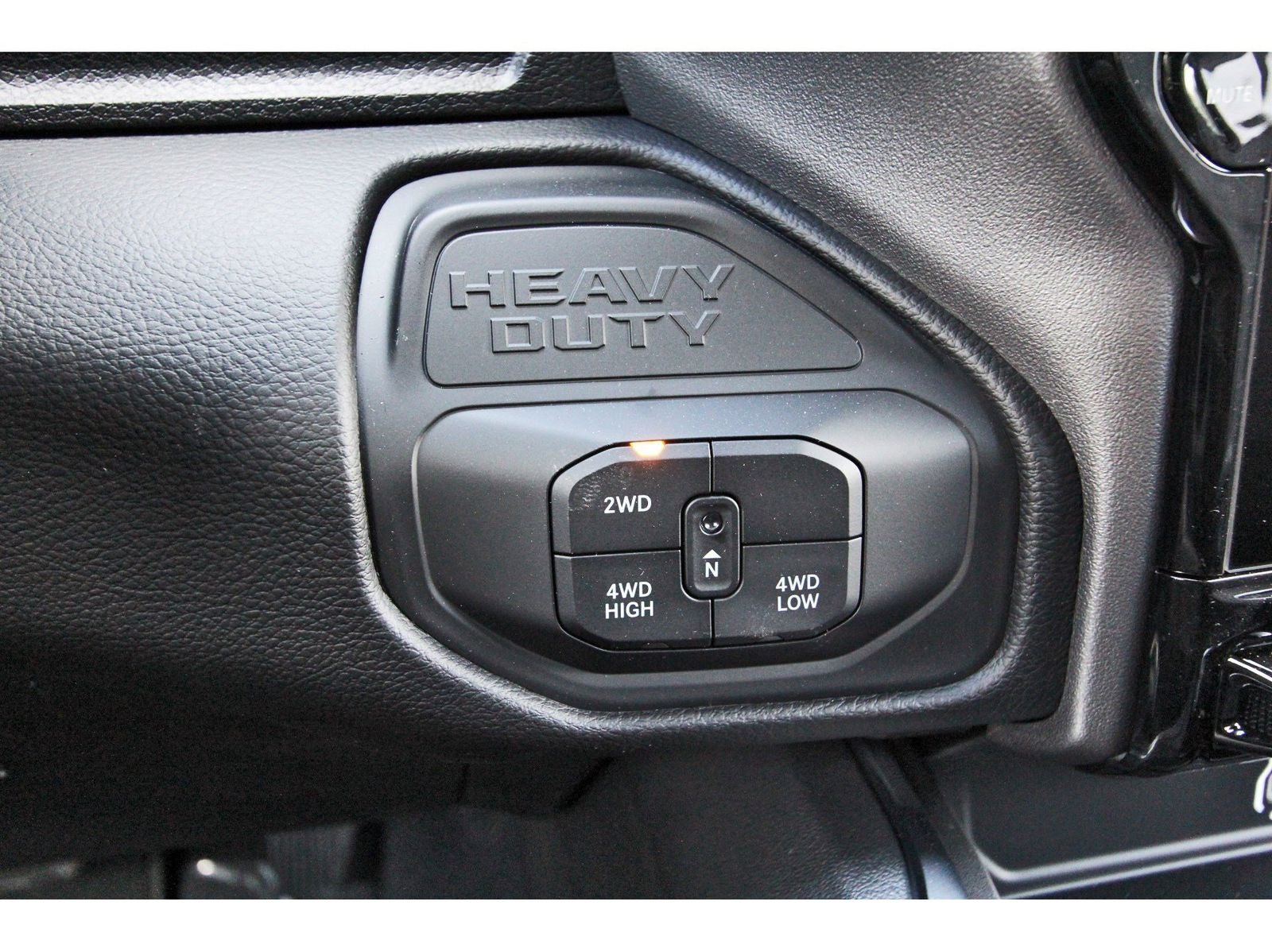 2026 RAM 2500 Laramie 4x4 Crew Cab 6'4" Box