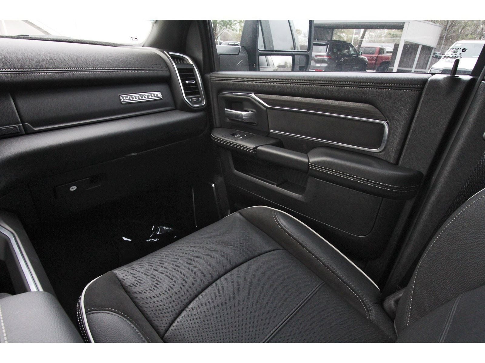 2026 RAM 2500 Laramie 4x4 Crew Cab 6'4" Box