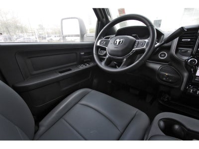 2026 RAM 2500 Tradesman 4x4 Crew Cab 8' Box