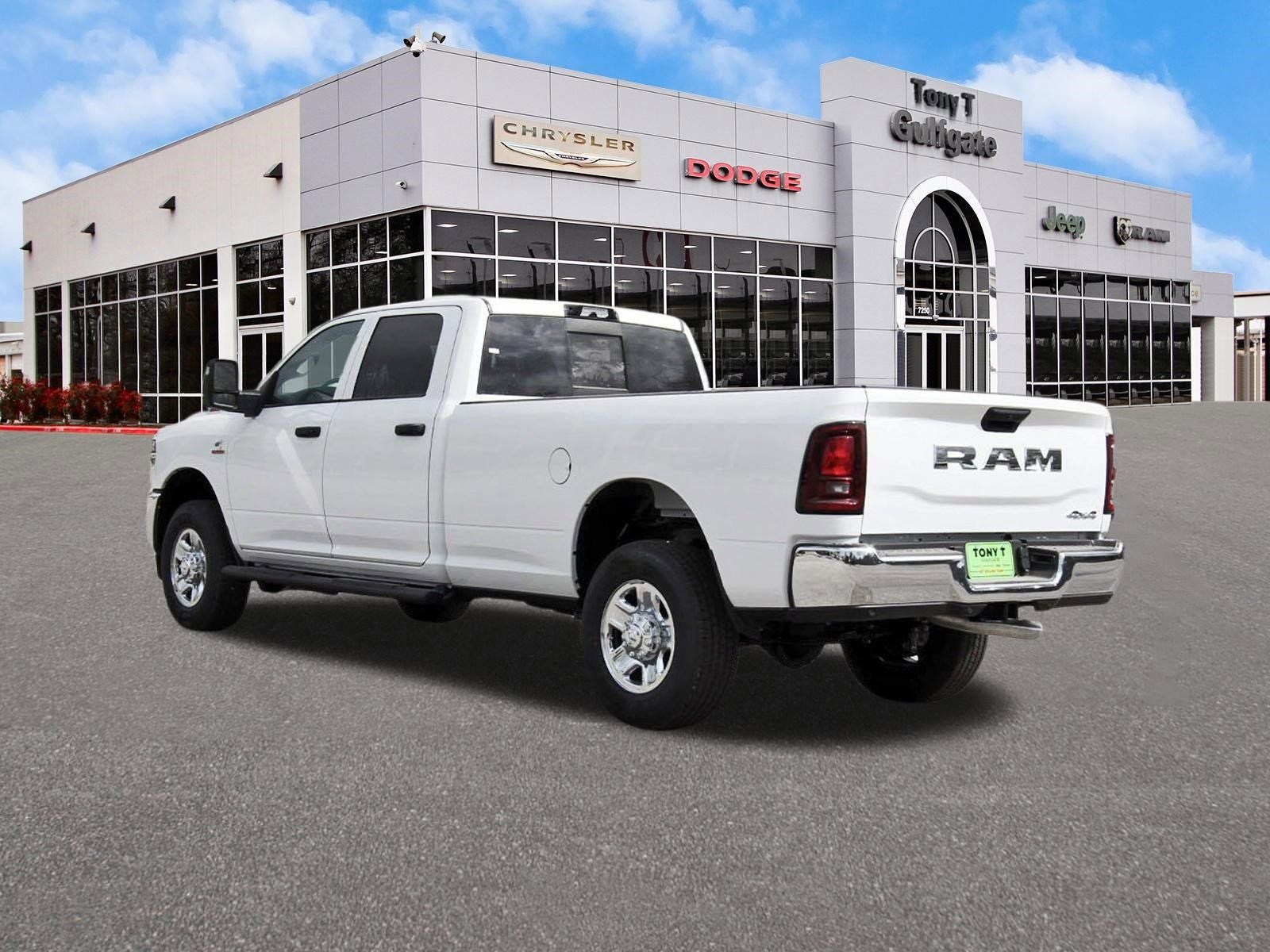 2026 RAM 2500 Tradesman 4x4 Crew Cab 8' Box