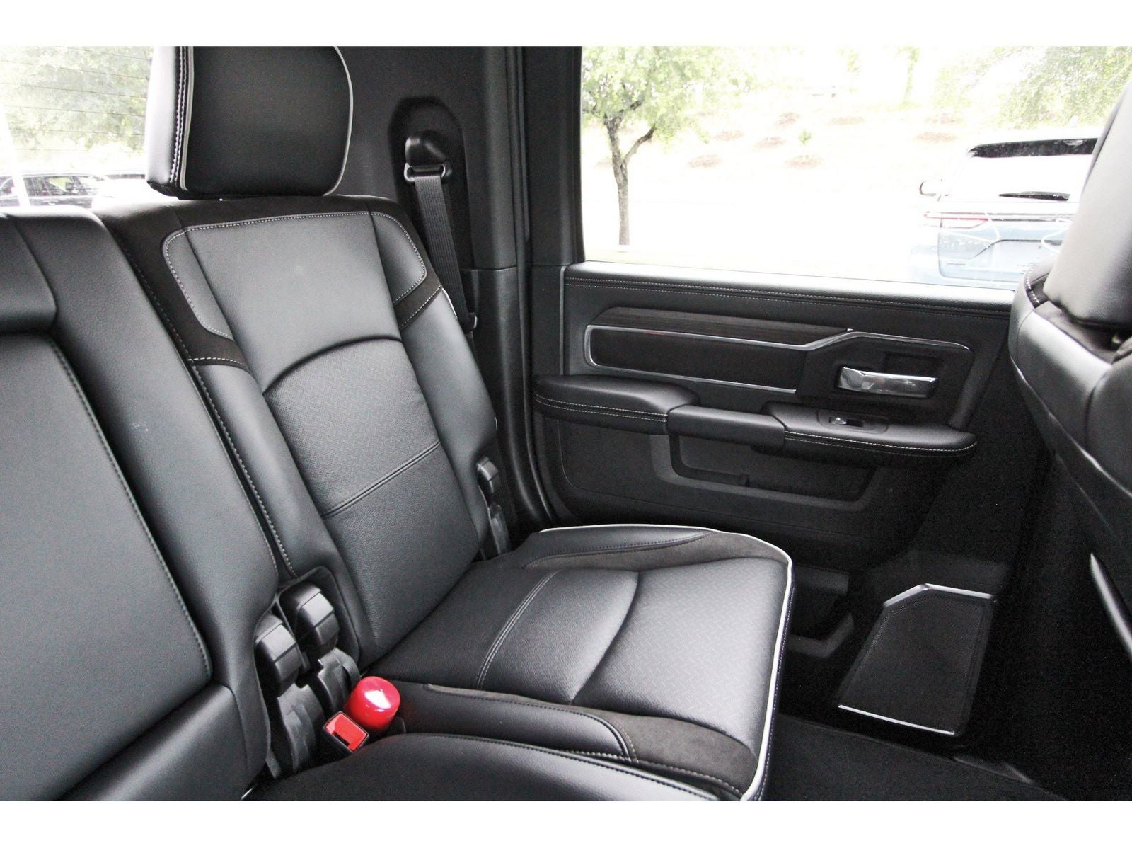 2026 RAM 2500 Laramie 4x4 Mega Cab 6'4" Box