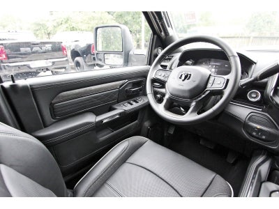 2026 RAM 2500 Limited 4x4 Mega Cab 6'4" Box