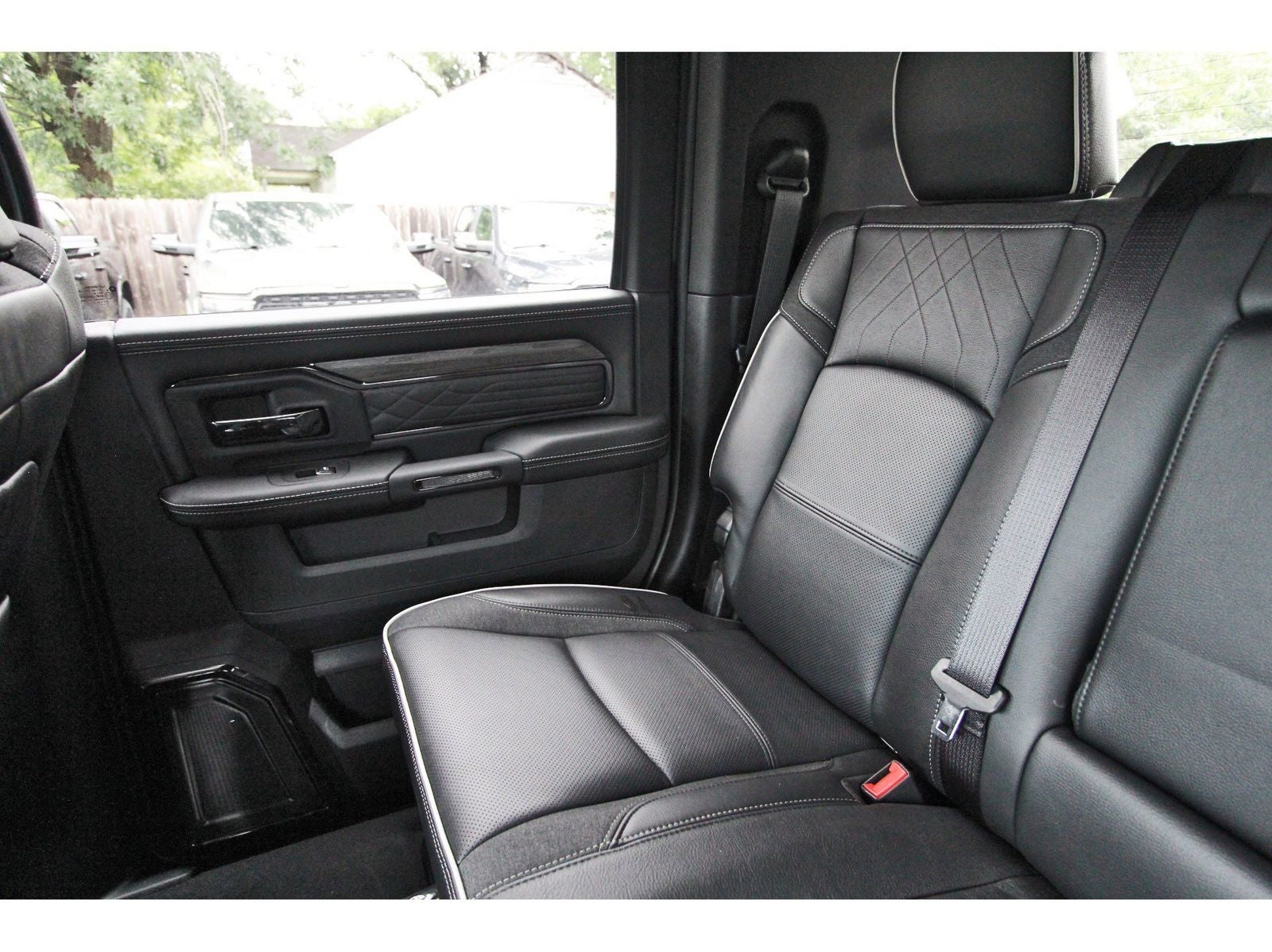 2026 RAM 2500 Limited 4x4 Mega Cab 6'4" Box