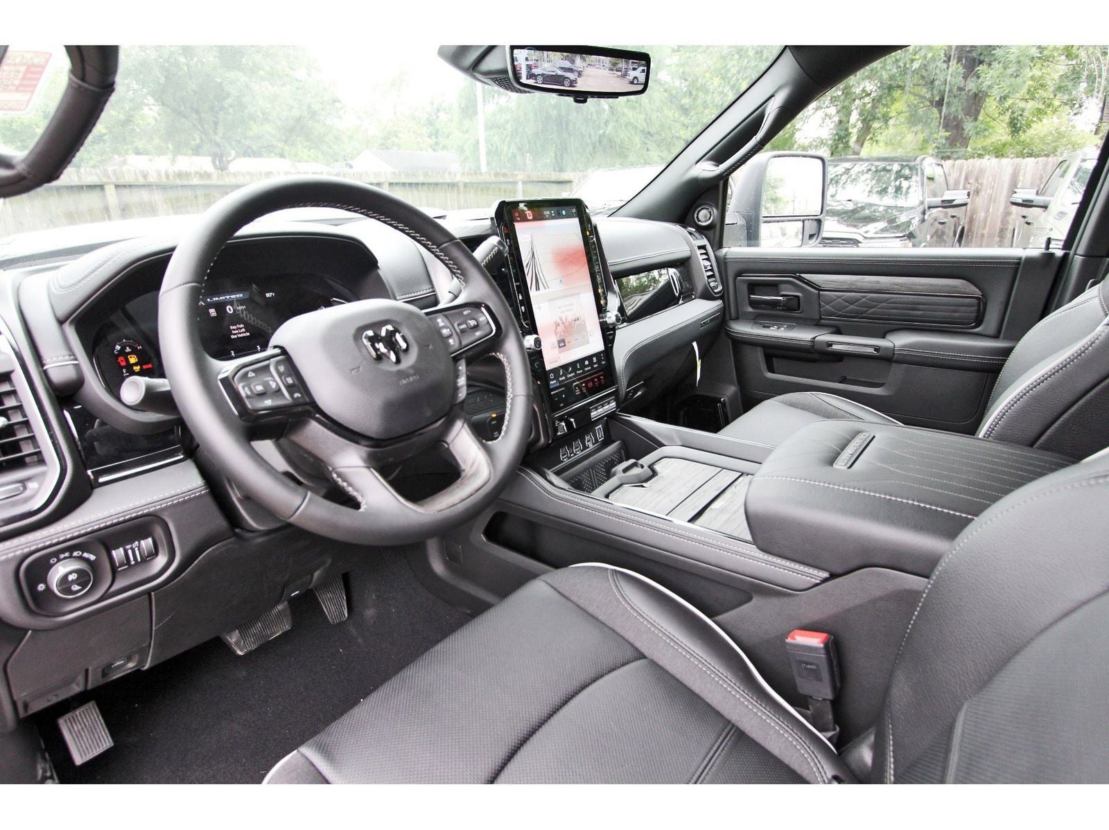 2026 RAM 2500 Limited 4x4 Mega Cab 6'4" Box
