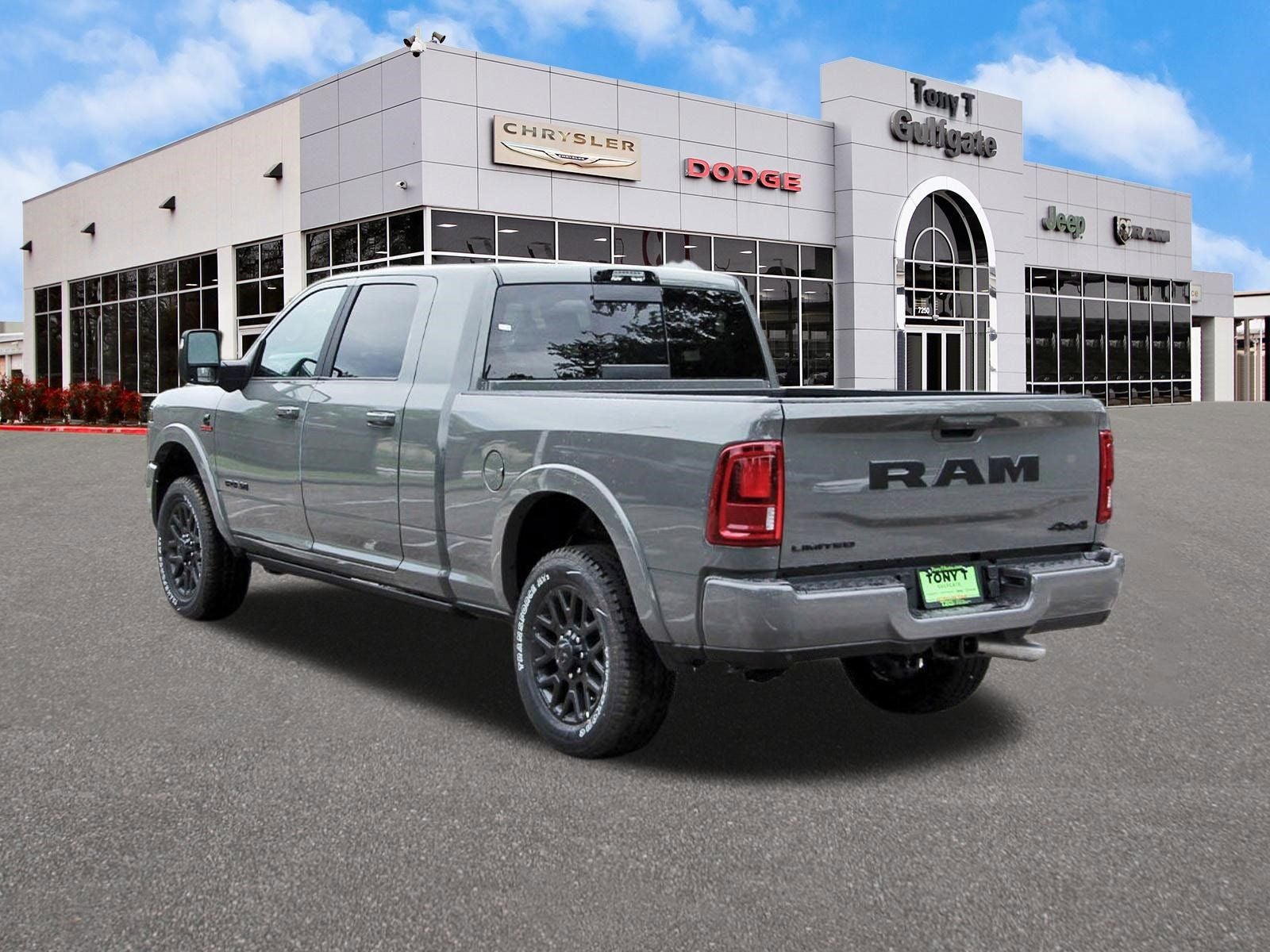 2026 RAM 2500 Limited 4x4 Mega Cab 6'4" Box
