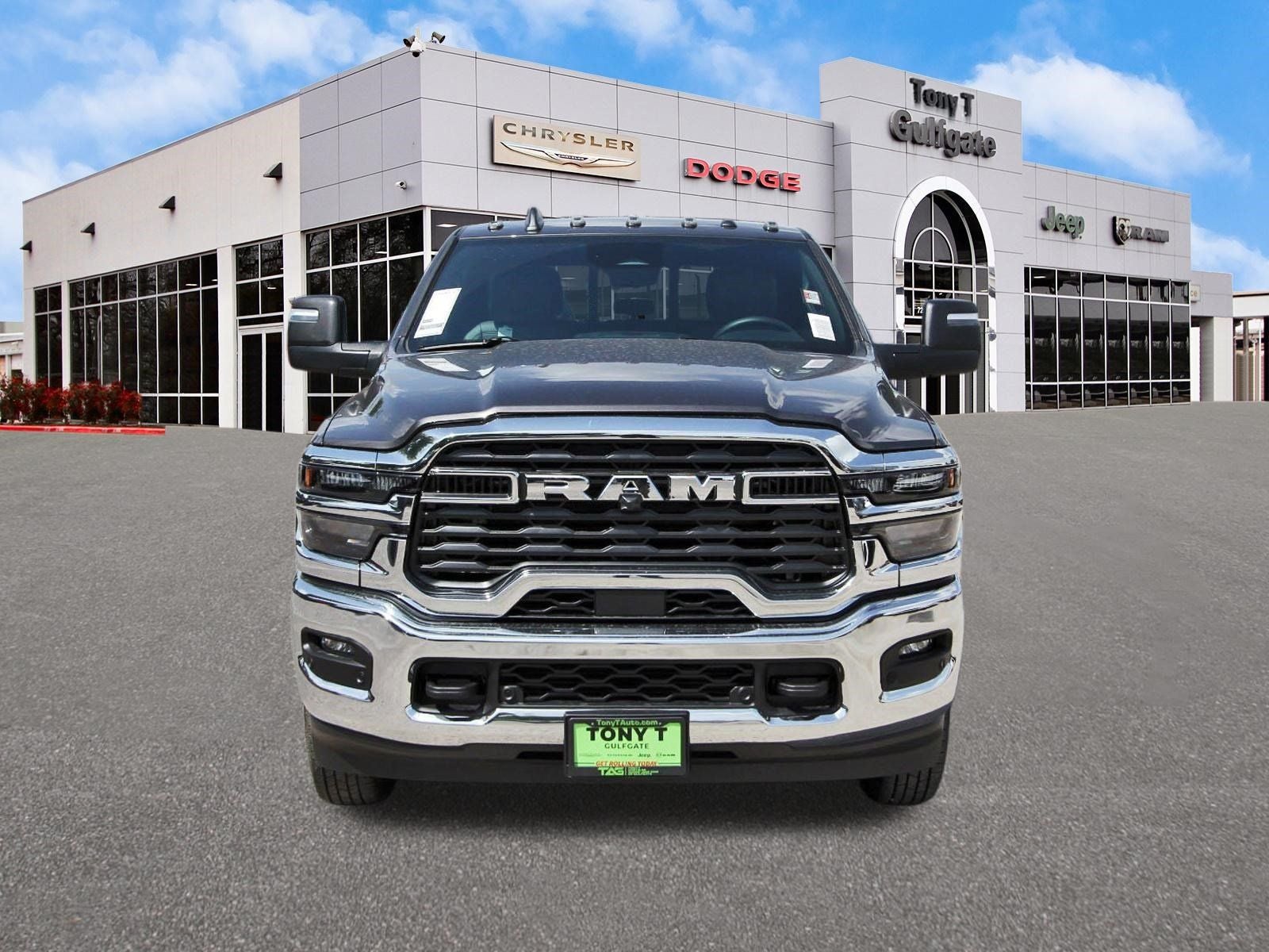 2026 RAM 3500 Tradesman 4x4 Crew Cab 8' Box