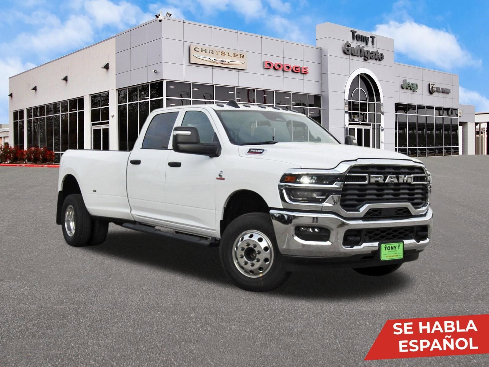 2026 RAM 3500 Tradesman 4x4 Crew Cab 8' Box