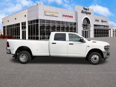 2026 RAM 3500 Tradesman 4x4 Crew Cab 8' Box
