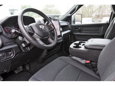 2026 RAM 3500 Tradesman 4x4 Crew Cab 8' Box