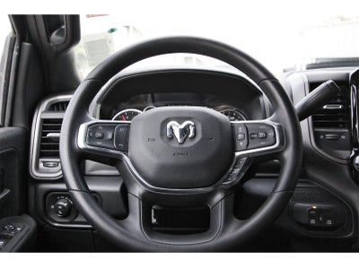 2026 RAM 3500 Tradesman 4x4 Crew Cab 8' Box