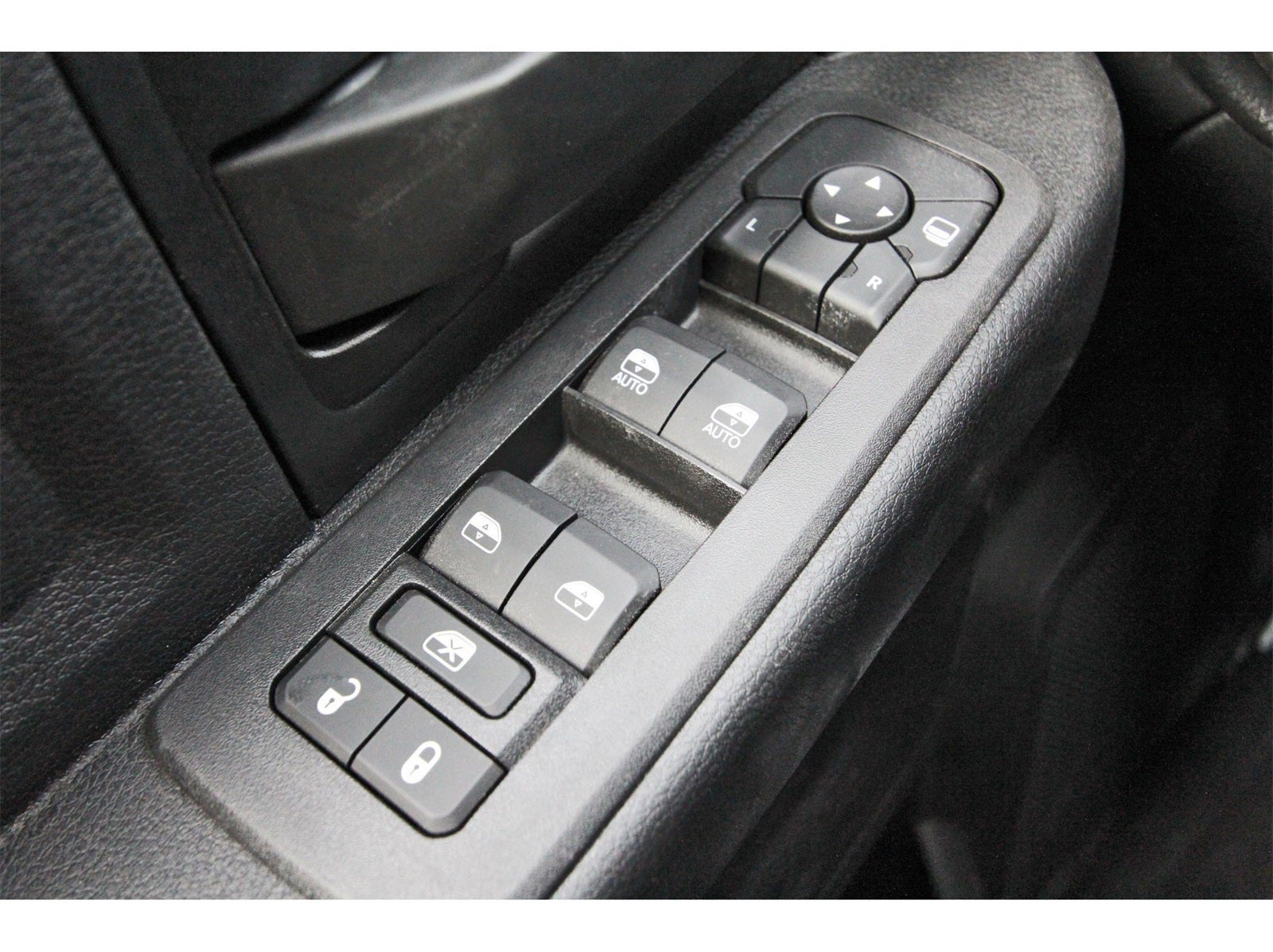 2026 RAM 3500 Tradesman 4x4 Crew Cab 8' Box