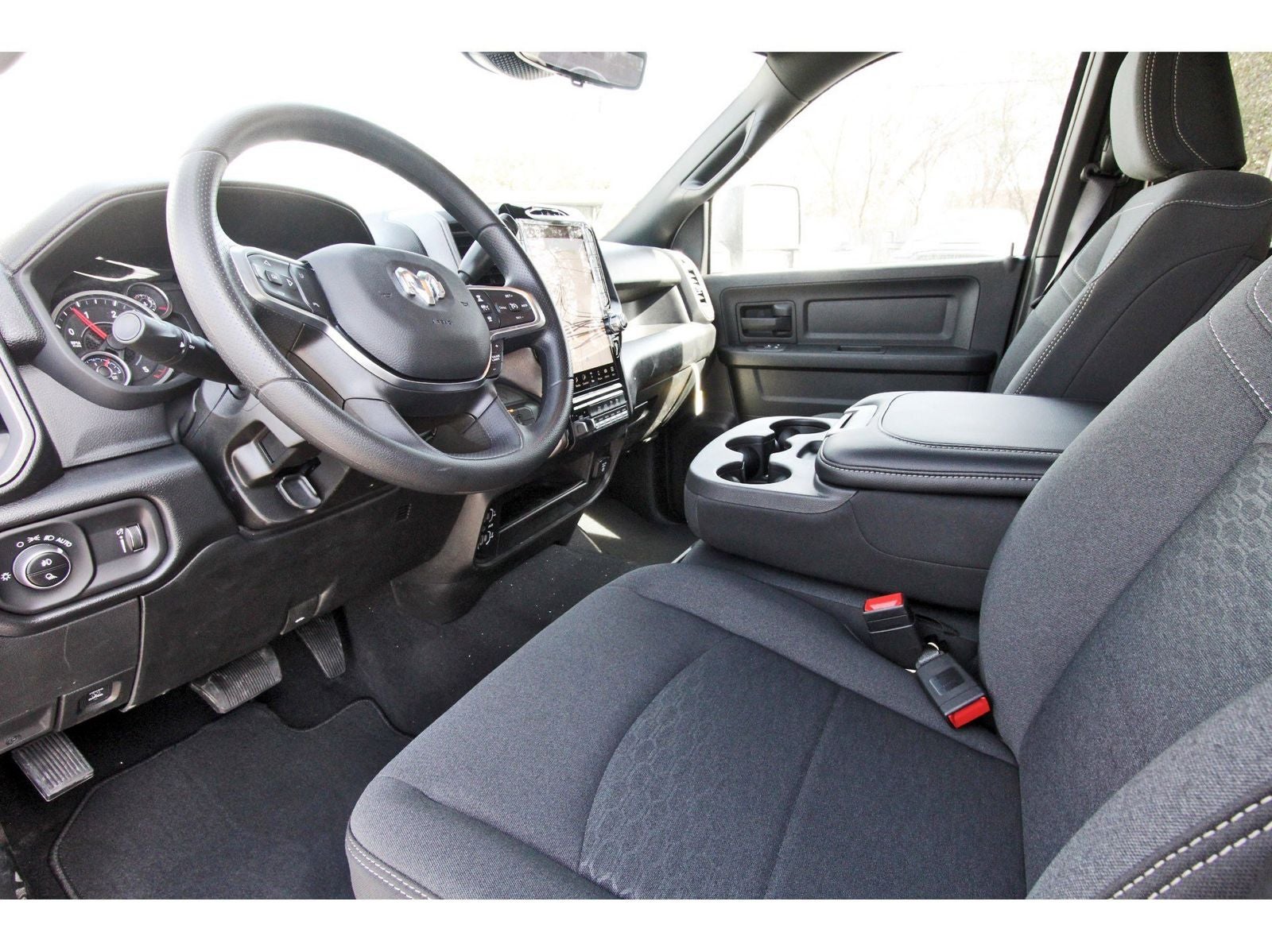 2026 RAM 3500 Tradesman 4x4 Crew Cab 8' Box