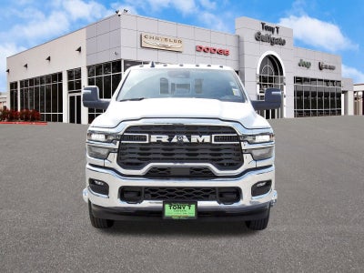 2026 RAM 3500 Tradesman 4x4 Crew Cab 8' Box