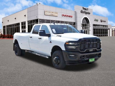 2026 RAM 3500 Tradesman 4x4 Crew Cab 8' Box