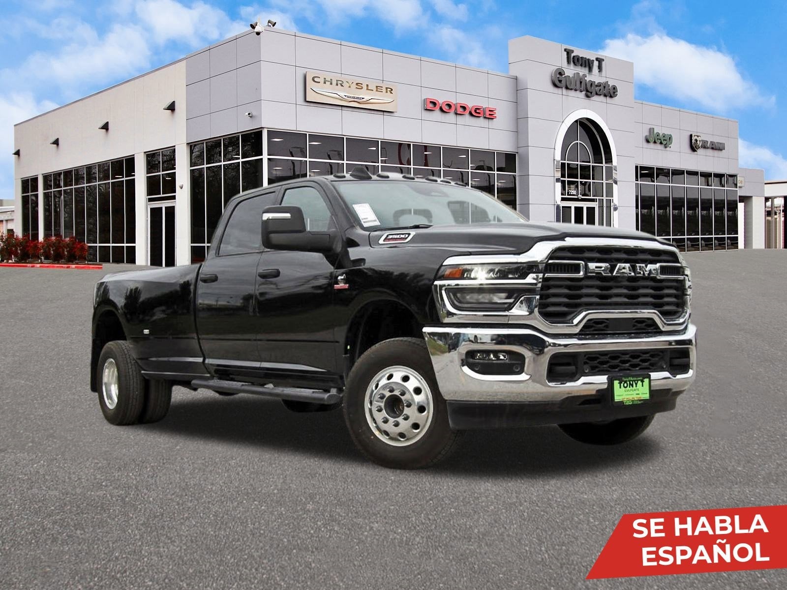 2026 RAM 3500 Tradesman 4x4 Crew Cab 8' Box