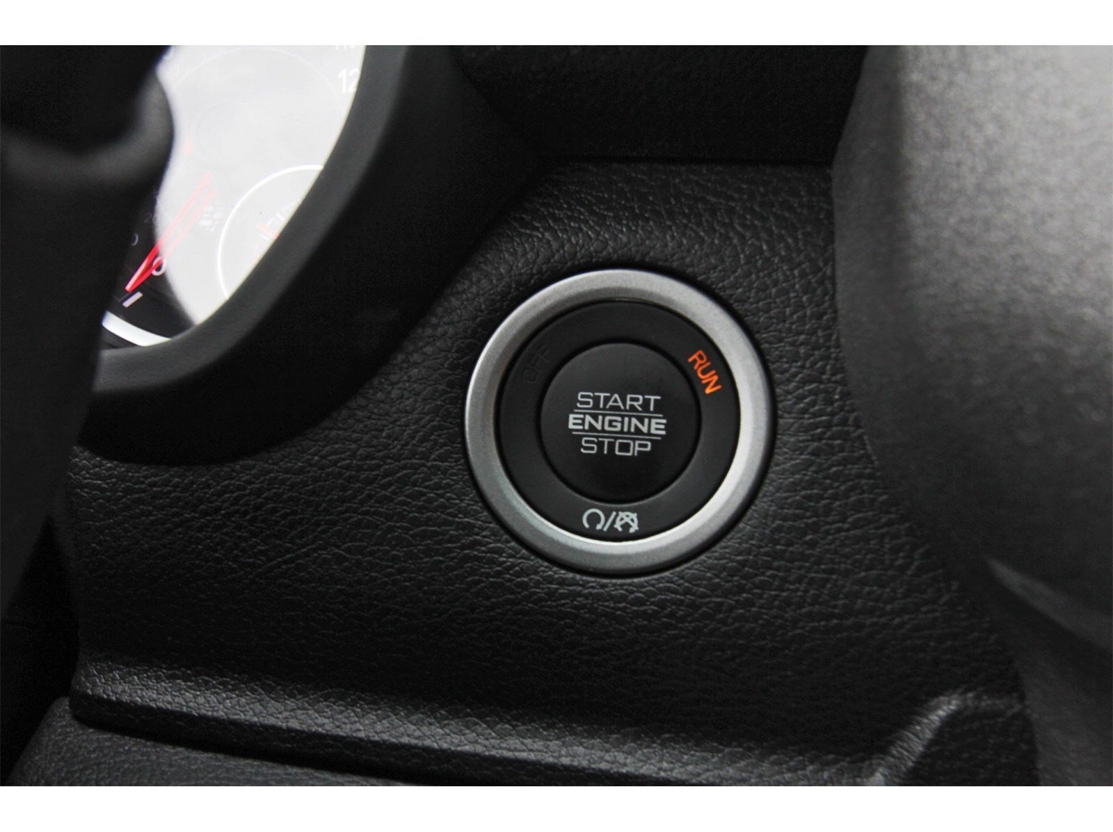 2026 RAM 3500 Tradesman 4x4 Crew Cab 8' Box