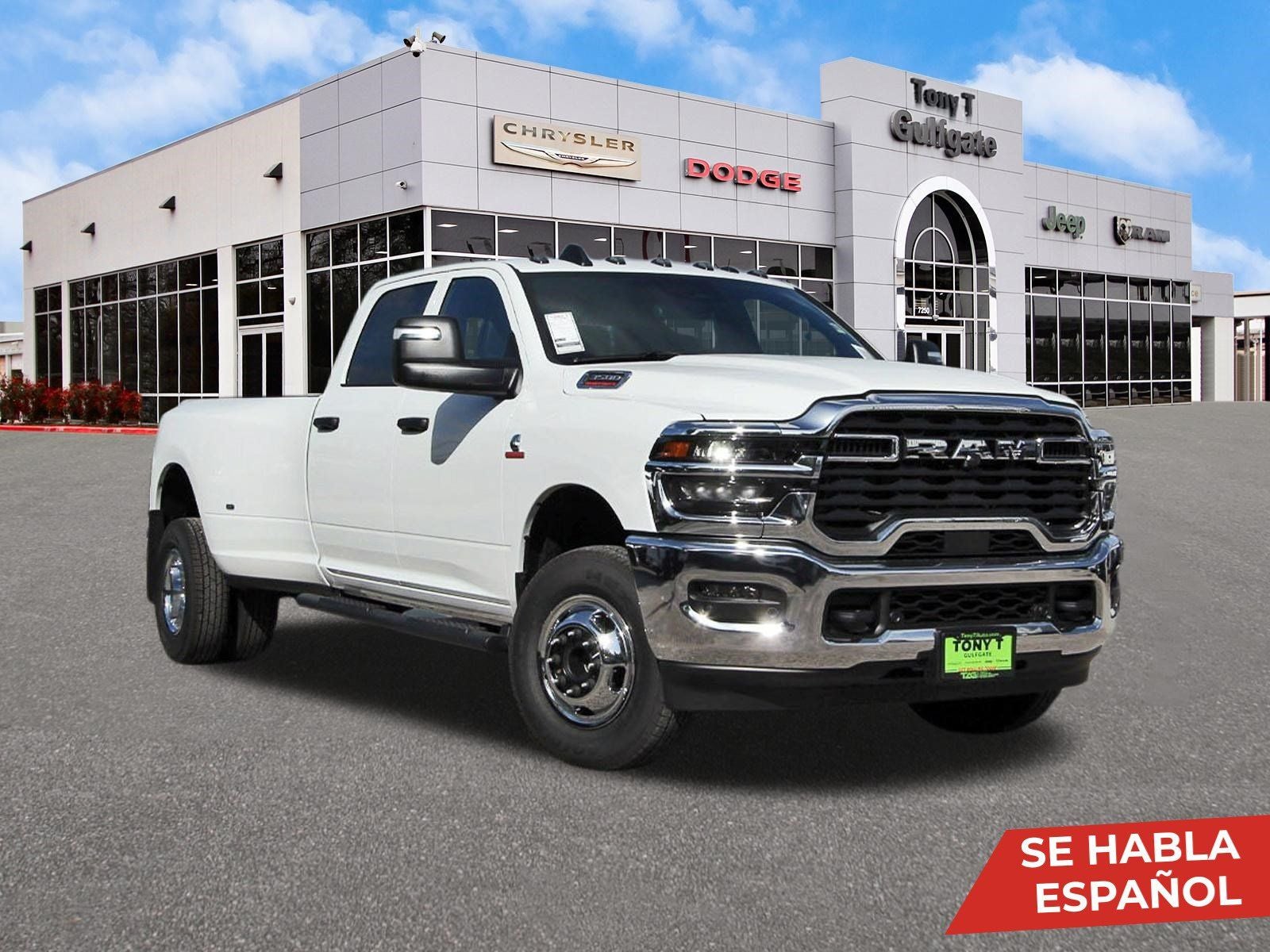 2026 RAM 3500 Tradesman 4x4 Crew Cab 8' Box