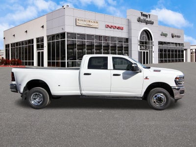 2026 RAM 3500 Tradesman 4x4 Crew Cab 8' Box