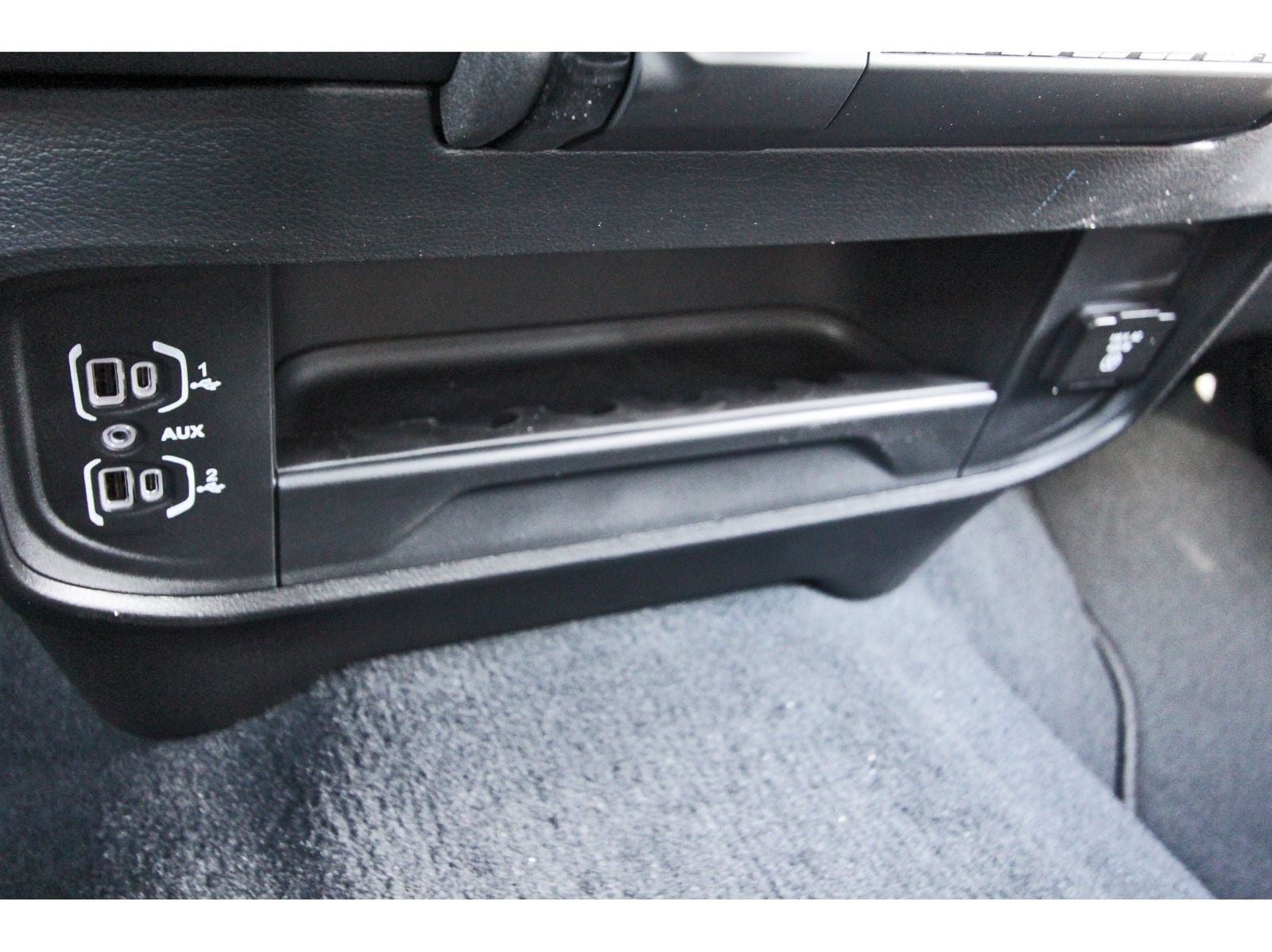 2026 RAM 3500 Tradesman 4x4 Crew Cab 8' Box