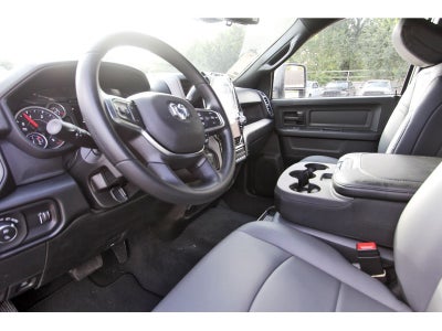 2026 RAM 3500 Tradesman 4x4 Crew Cab 8' Box