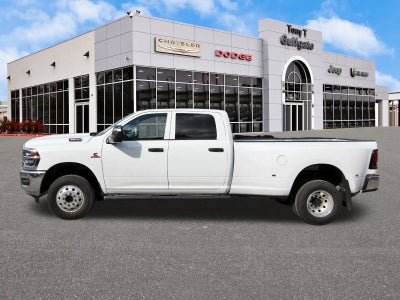 2026 RAM 3500 Tradesman 4x4 Crew Cab 8' Box