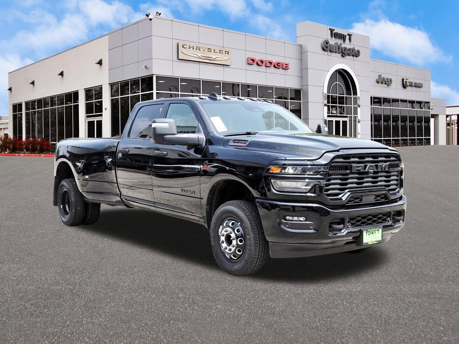 2026 RAM 3500 Big Horn Lone Star 4x4 Crew Cab 8' Box