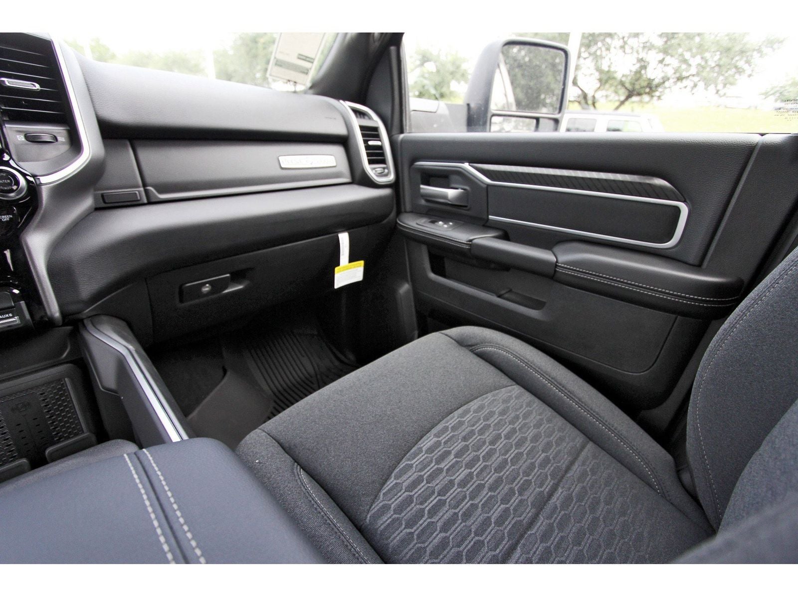 2026 RAM 3500 Big Horn Lone Star 4x4 Crew Cab 8' Box