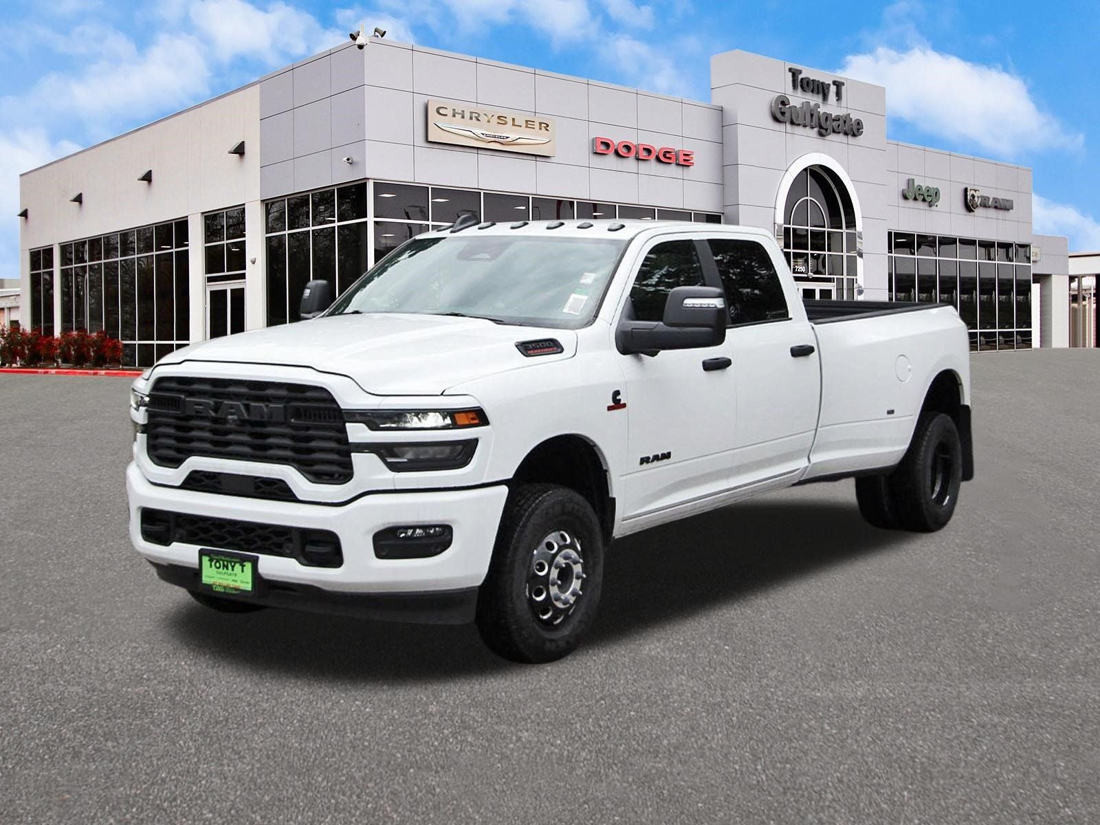 2026 RAM 3500 Big Horn Lone Star 4x4 Crew Cab 8' Box