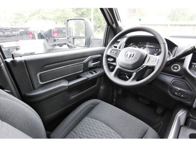2026 RAM 3500 Big Horn Lone Star 4x4 Crew Cab 8' Box