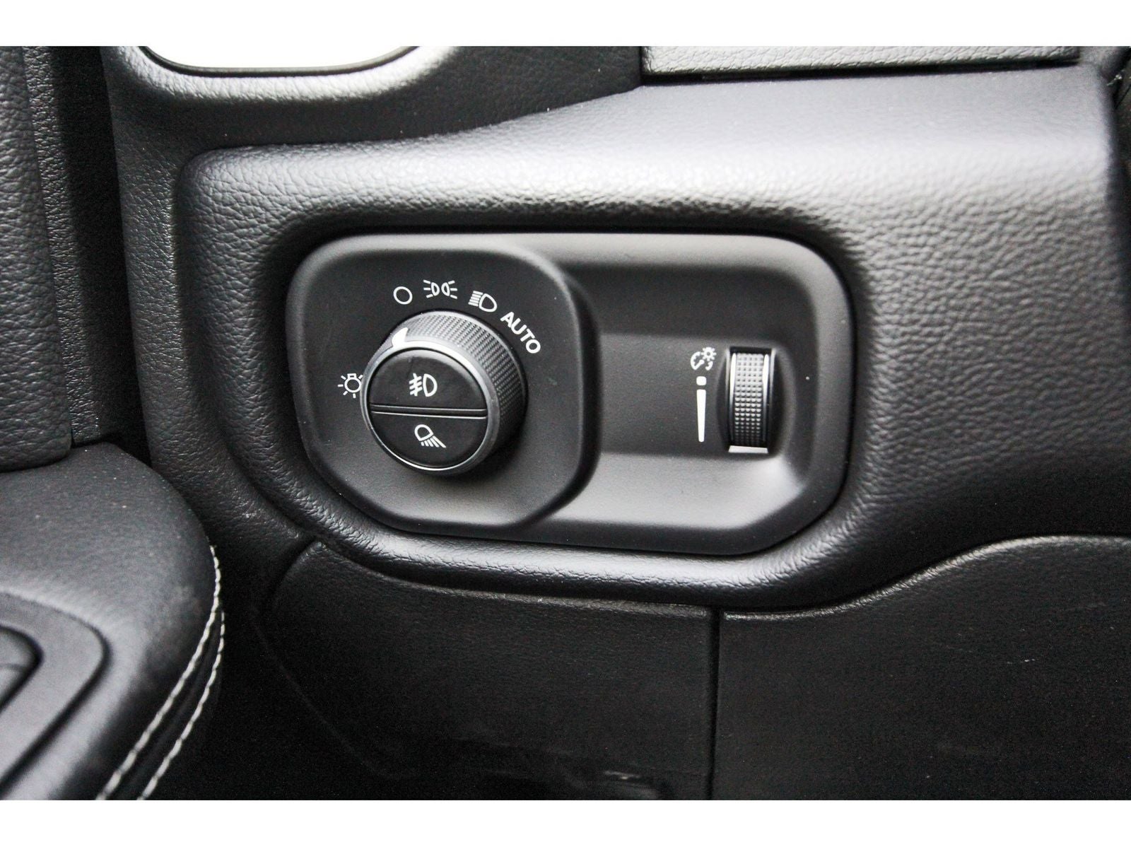 2026 RAM 3500 Big Horn Lone Star 4x4 Crew Cab 8' Box