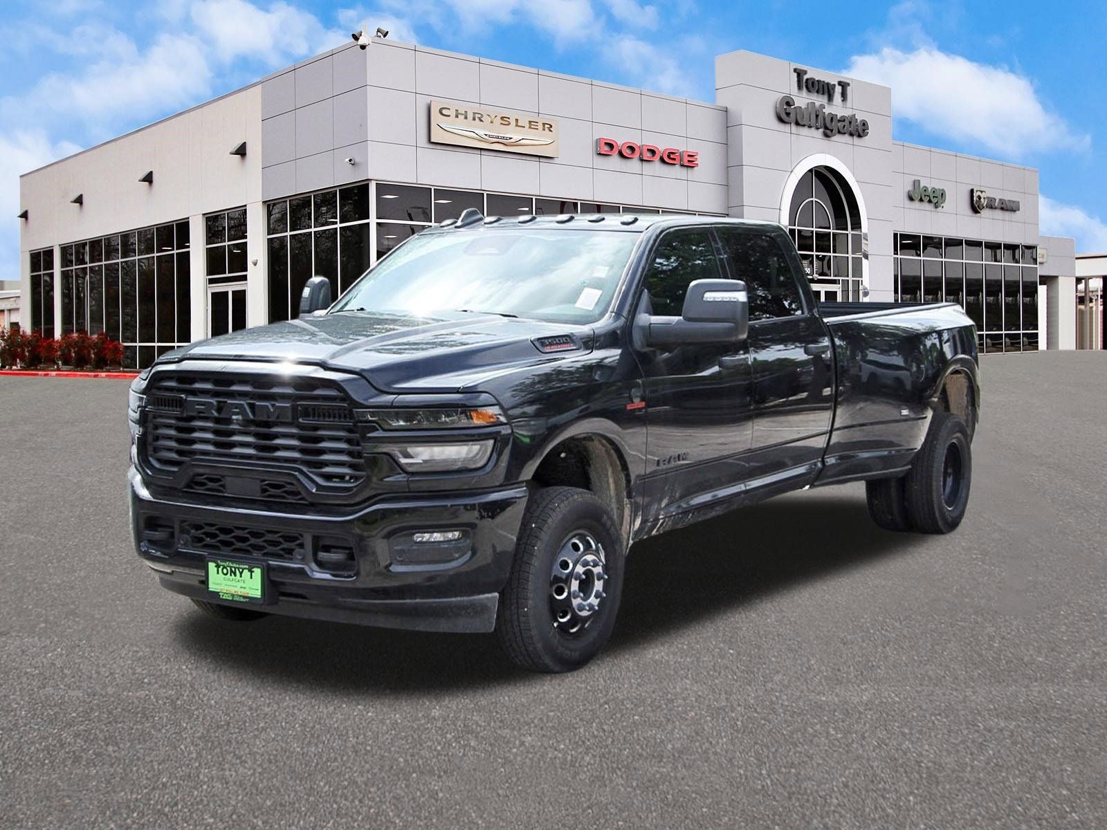 2026 RAM 3500 Big Horn Lone Star 4x4 Crew Cab 8' Box